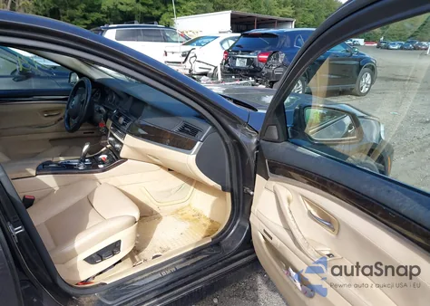 2011 BMW 535 xDrive из США, поврежденный, VIN WBAFU7C59BDU55243